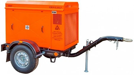 Станция компрессорная электрическая уличная ЗИФ-СВЭ-4,4/1,0 в кожухе