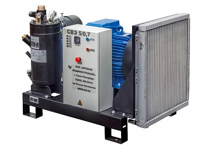 Станция компрессорная электрическая для неотапливаемого цеха нешумозаглушенная ЗИФ-СВЭ-4,0/0,7 без кожуха с пакетом "Север"