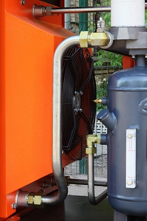 Станция компрессорная электрическая с частотным регулированием ЗИФ-СВЭ-2,5/1,0 ШМЧ