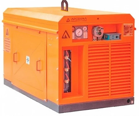Станция компрессорная электрическая взрывозащищенная шахтная ЗИФ-ШВ 6/0,7 (1140; 660 В, с устройством подвеса)