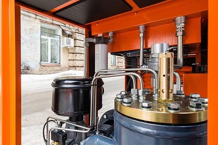 Станция компрессорная электрическая низкобарная ЗИФ-СВЭ-7,2/0,4 ШМЧ-Н